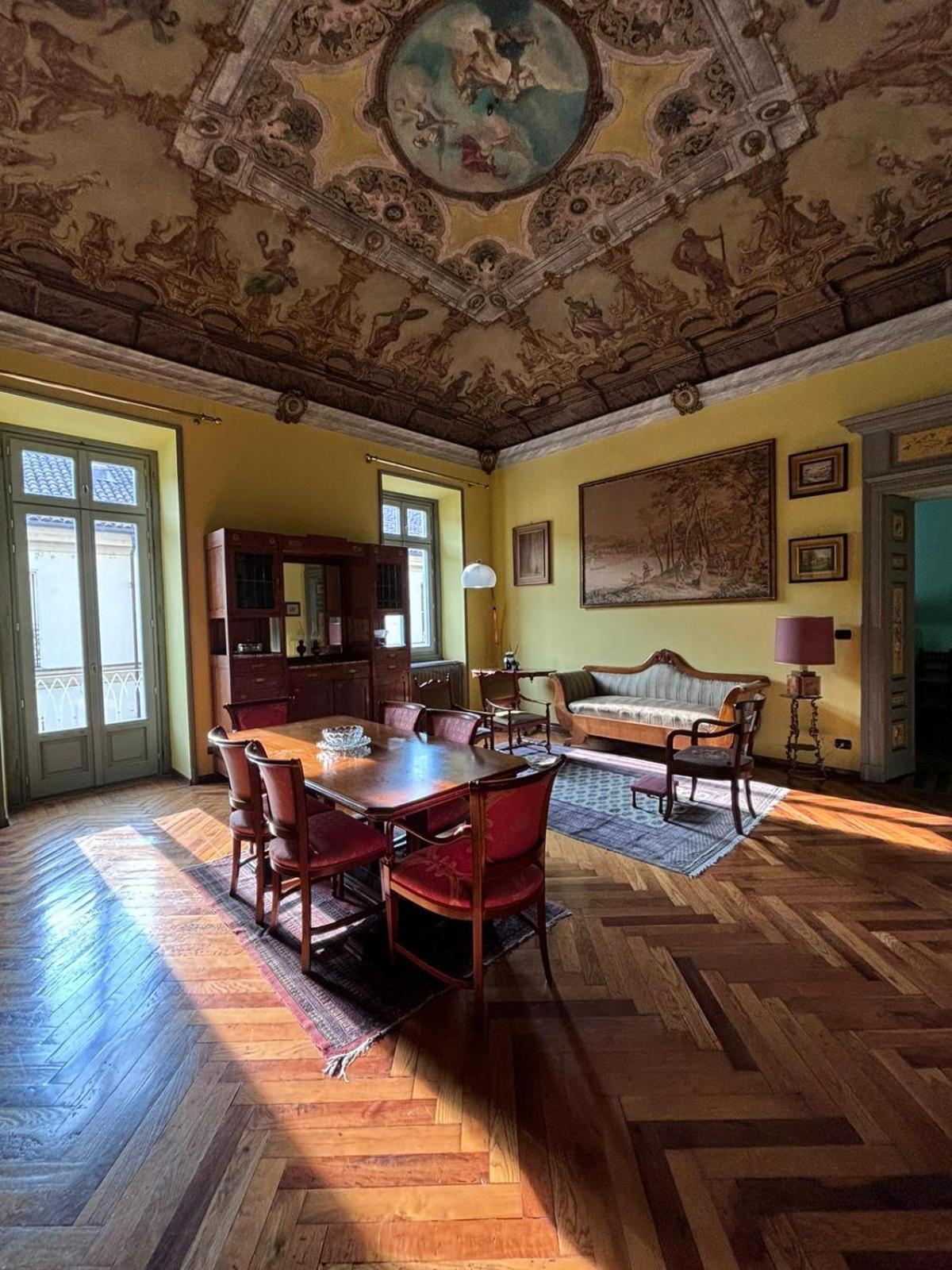 Splendido Appartamento XVIII Secolo ตูริน ภายนอก รูปภาพ